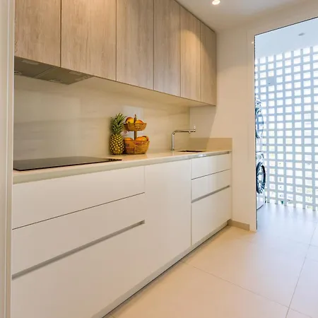 Urb, La Alcazaba 614 Y 642 Banus Apartment *