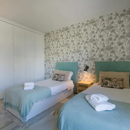 Urb, La Alcazaba 614 Y 642 Banus Апартаменты Марбелья