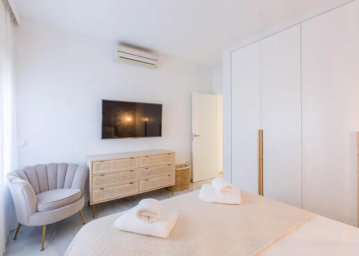 Urb, La Alcazaba 614 Y 642 Banus Daire