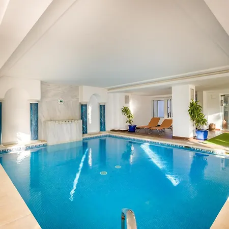 Urb, La Alcazaba 614 Y 642 Banus Apartament