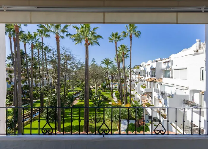 Apartamento Urb, La Alcazaba 614 Y 642 Banus